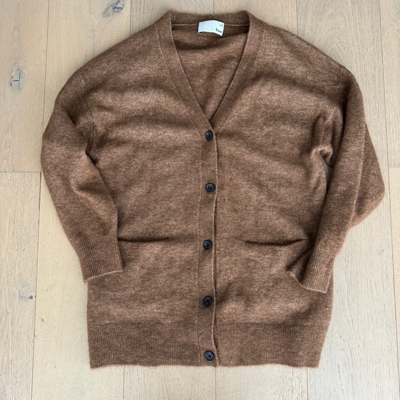 Aritzia Wilfred Free Cardigan - Picture 1 of 5